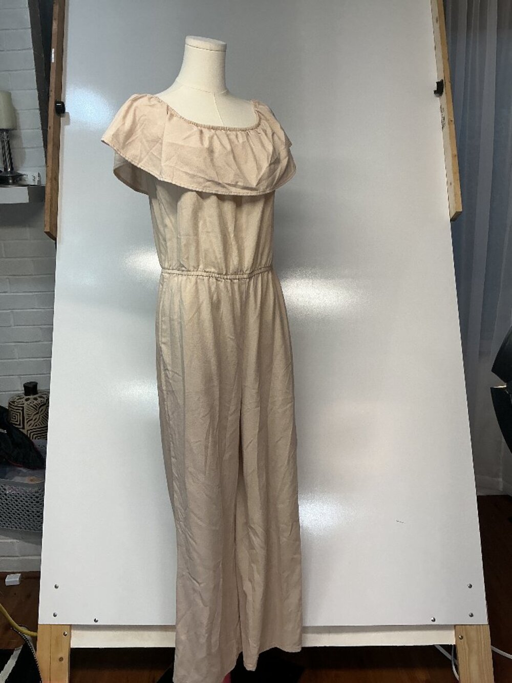 CI SONO Los Angeles Linen Blend Ruffle Wide Leg Jumpsuit Khaki Coastal Boho M - Picture 6 of 10
